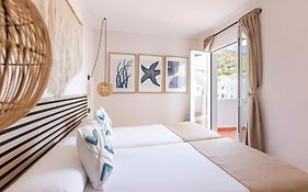 Apartamentos Ses Veles